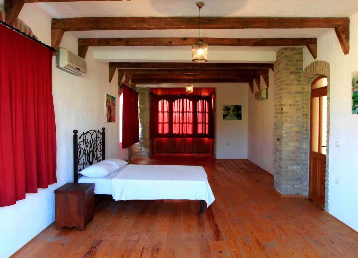 Side Cottagehause Екстериор снимка
